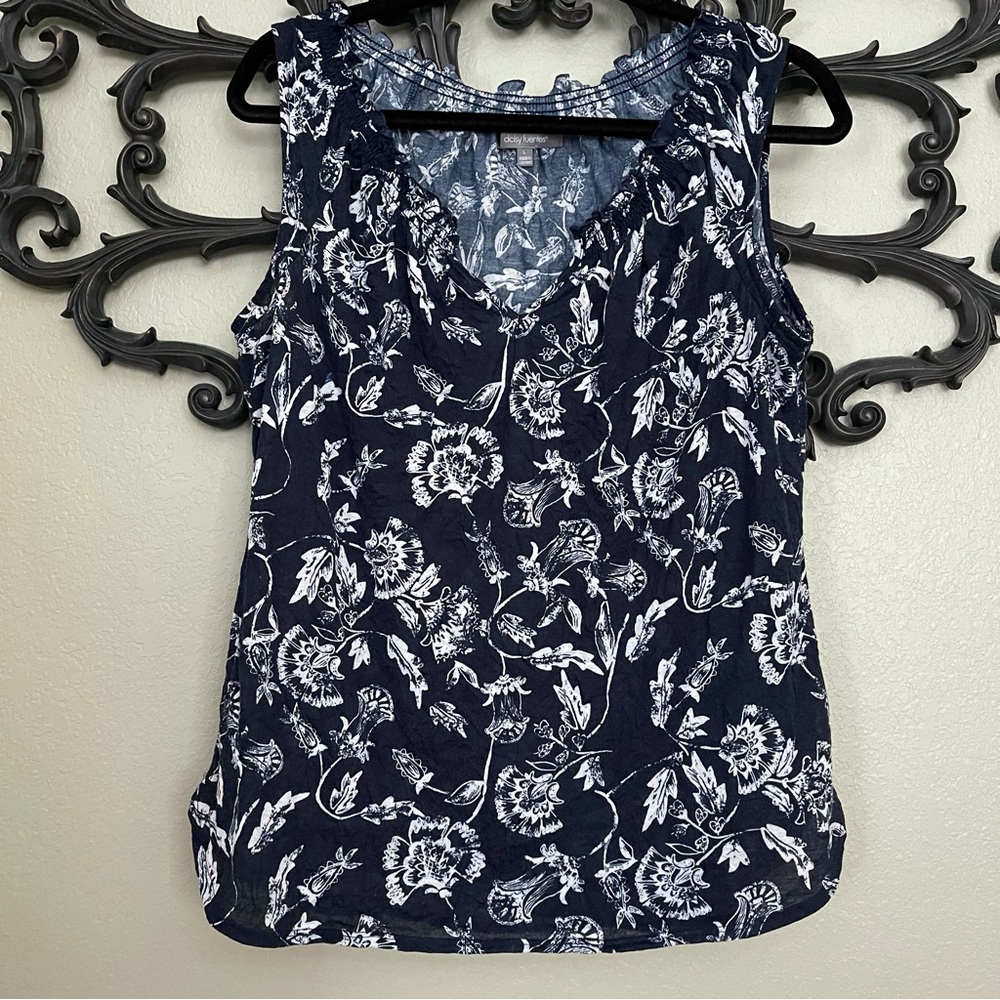 Daisy Fuentes Floral Sleeveless Top Size L - Picture 1 of 9
